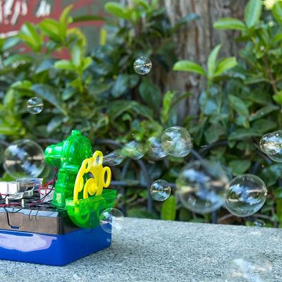 BUBBLE MACHINE 03