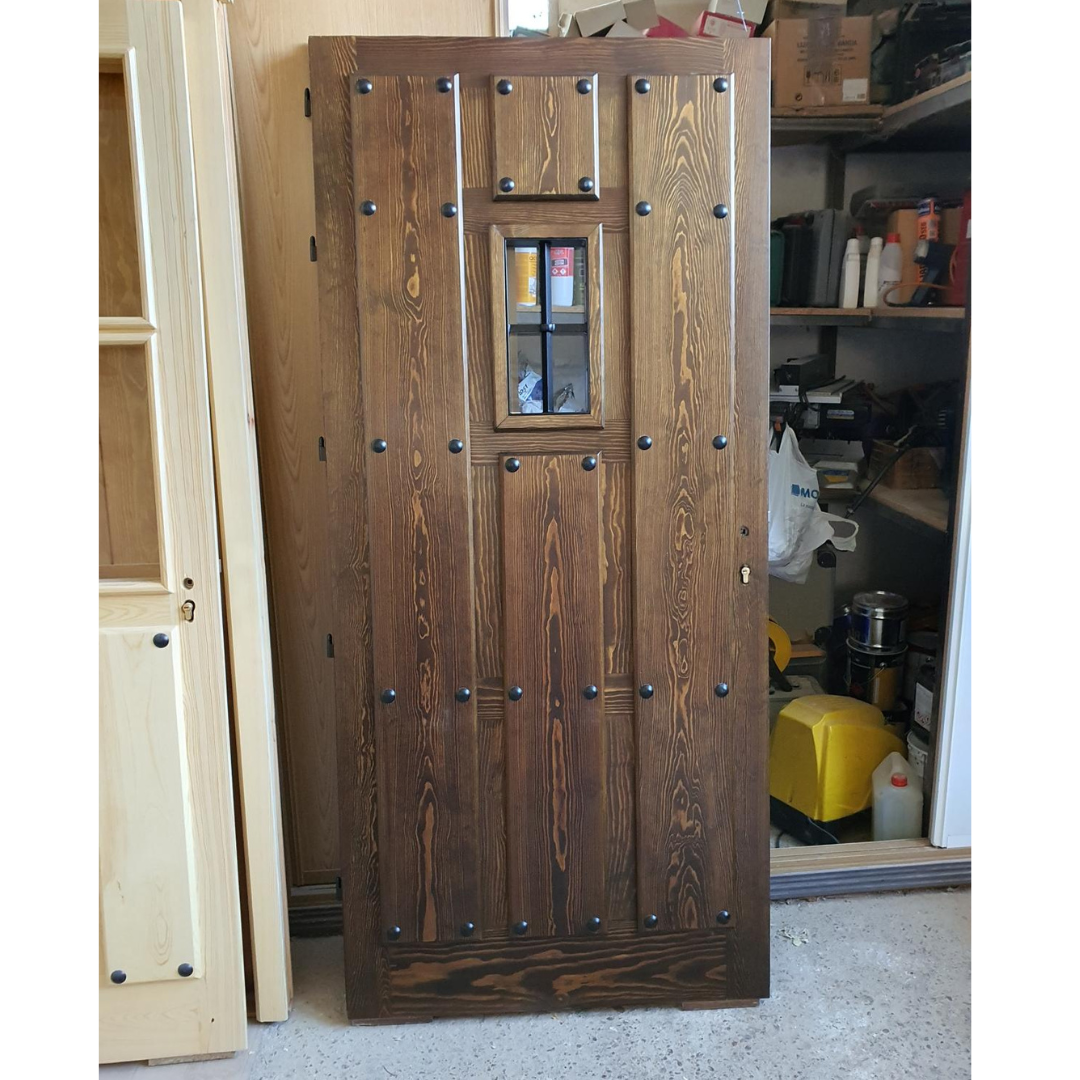 puerta de madera exterior