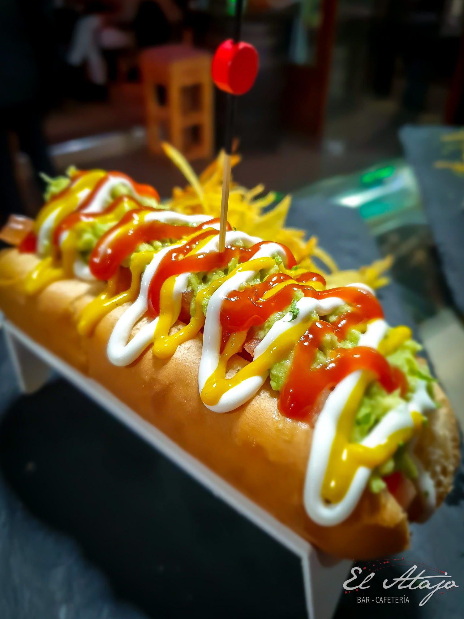 foto del perrito caliente el atajo